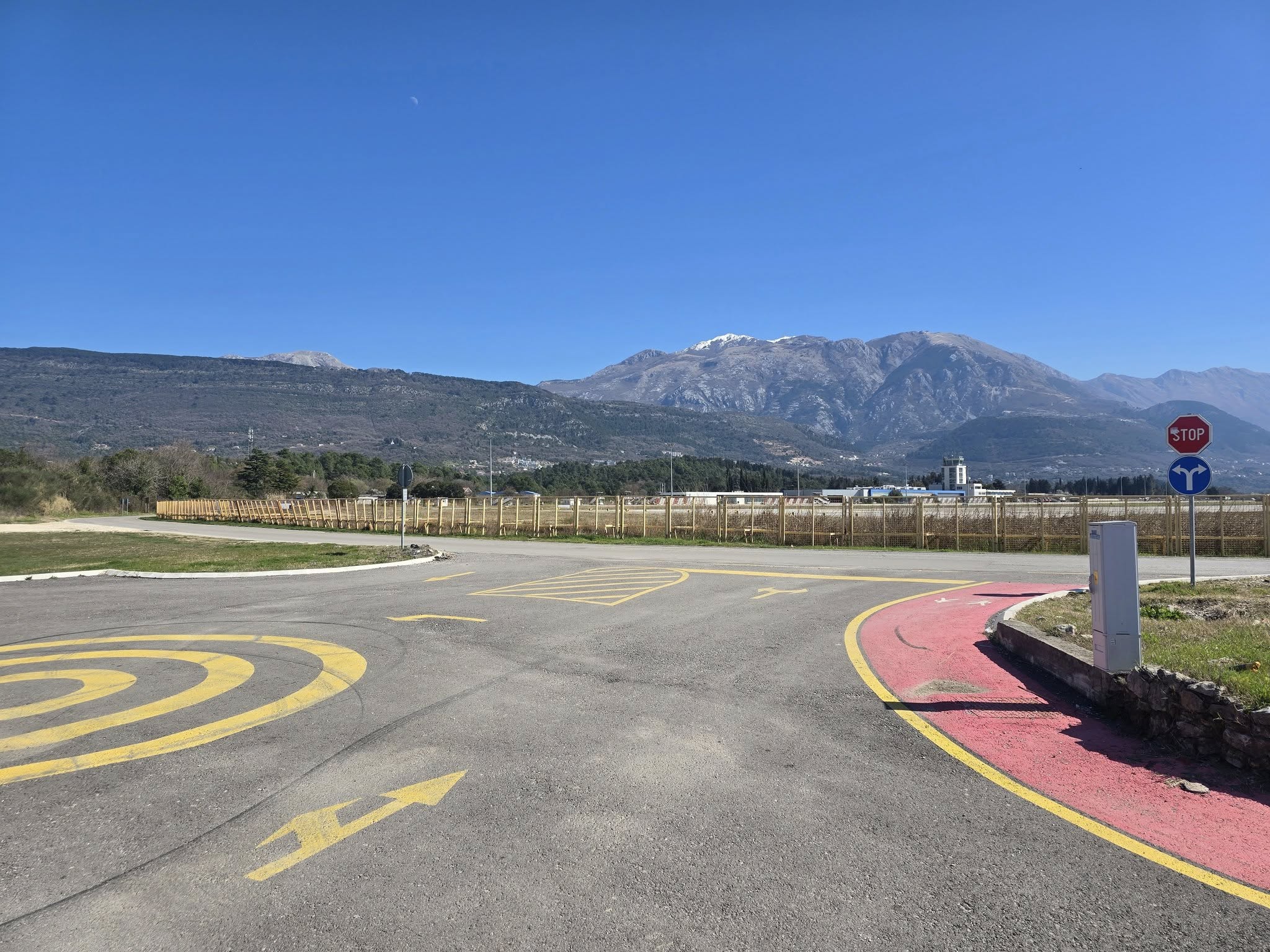 Tivat Airport Dock APT TIVAT DOCK 05